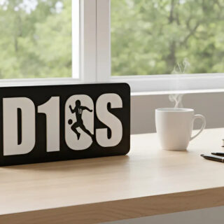 Lampara Velador Led 3d Maradona Dios Negro Blanco